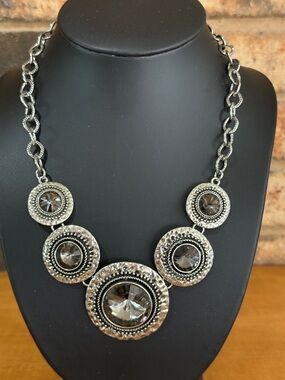 Hammered Silver tone and Rhinestone Chunky statement necklace